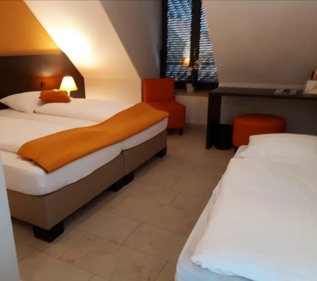 Kh Hotel Geisenfeld 3*,